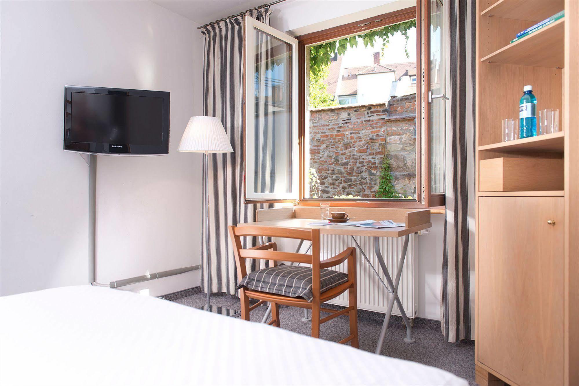 Hotel Agneshof Nürnberg Habitación foto